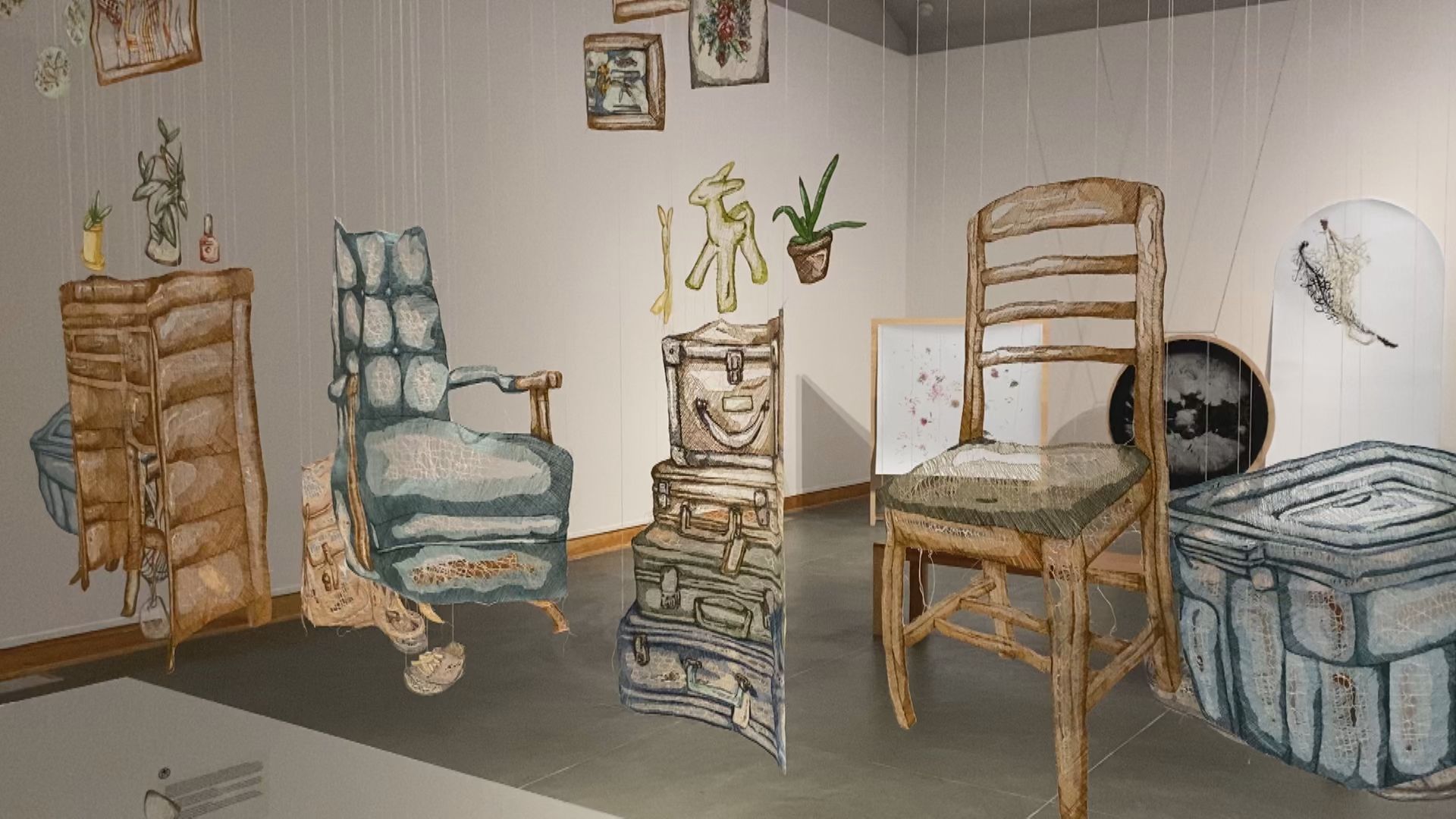 През годините стотици различни художествени изложби са превзели художествената галерия