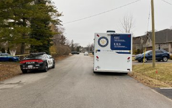SIU разследва мъж в Оуквил, Онтарио. смъртоносно прострелян от полицията