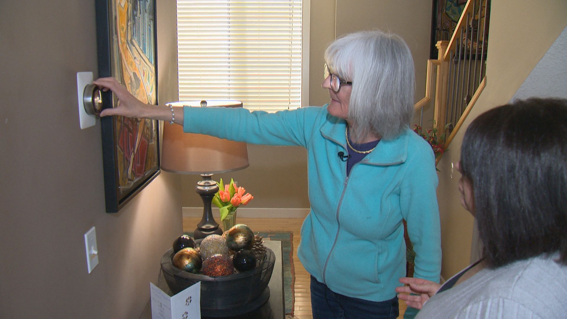 Президентка от Калгари предупреждава другите да внимават с нежелани продажби