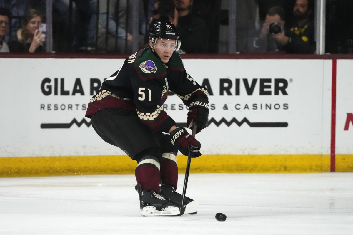 Edmonton Oilers Acquire Defenceman Troy Stecher From Arizona Coyotes ...