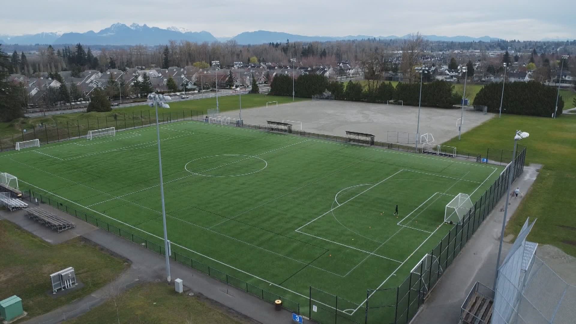 Не само училищата в Съри са изправени пред пренаселеност Местните