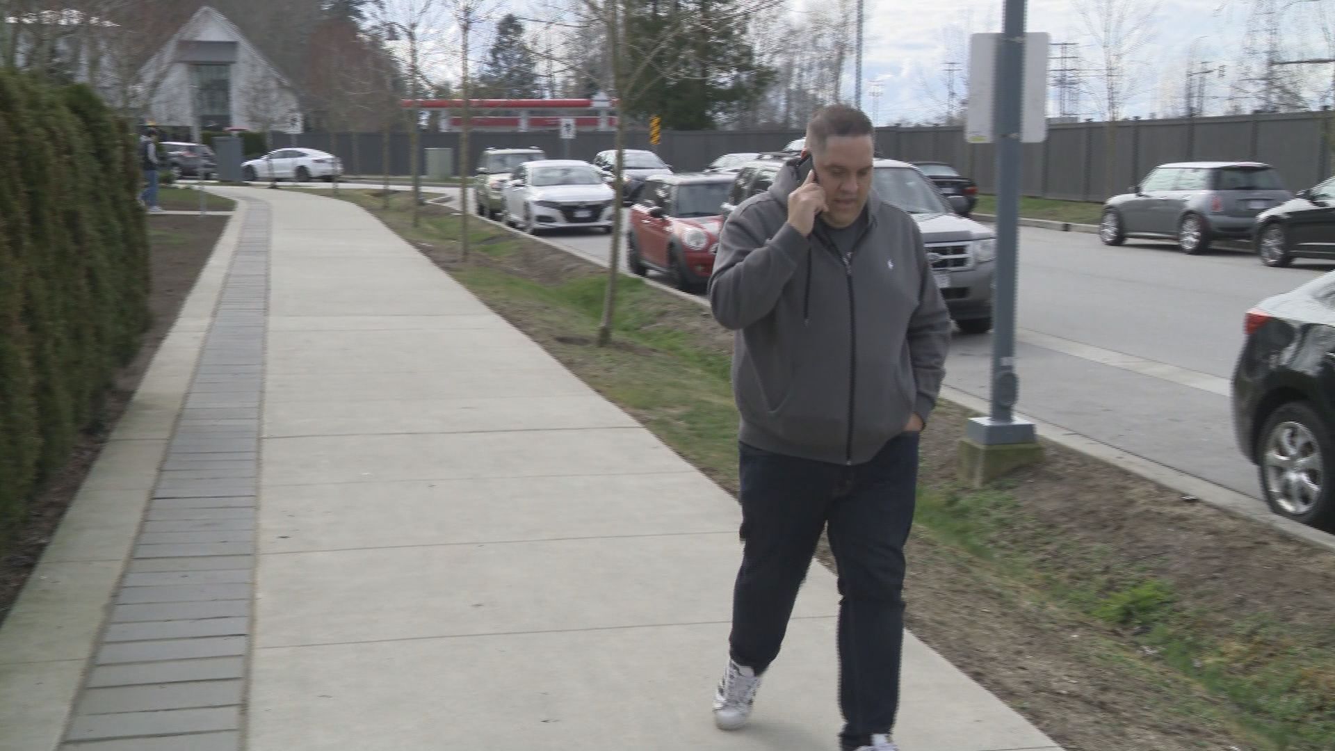 Цаввасен Британска Колумбия мъж казва че е можел да умре