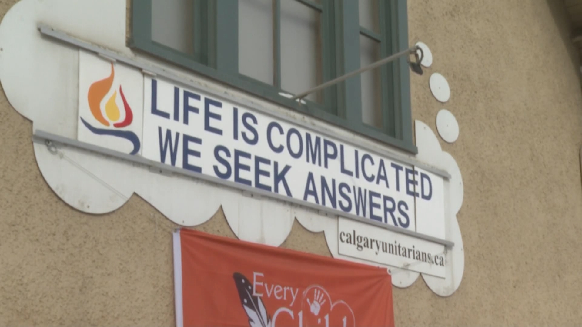 Сливането на събития накара една църква в Калгари да ги