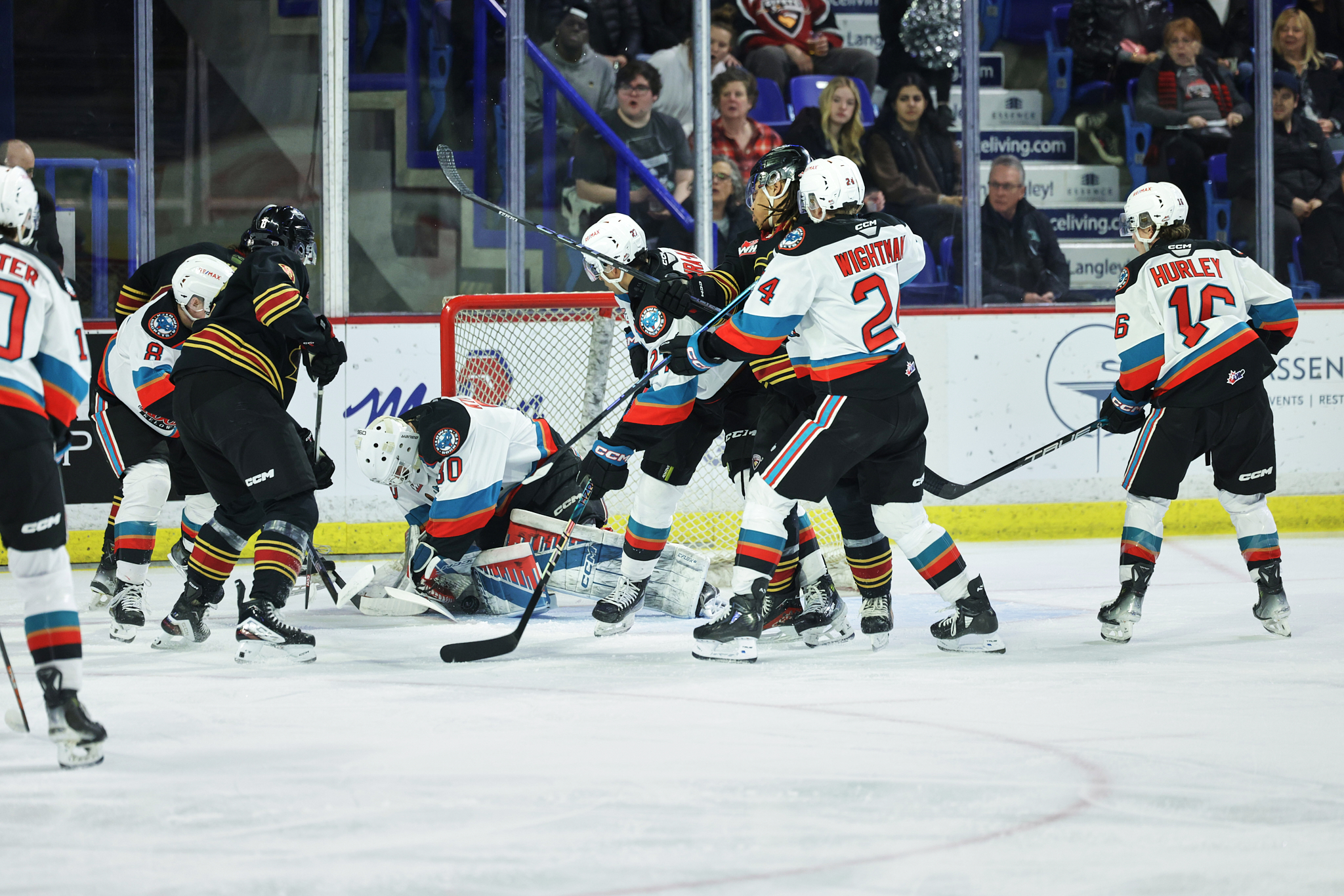 Обзор на юношеските хокейни резултати от Оканаган и района ЗАПАДНА ХОКЕЙНА