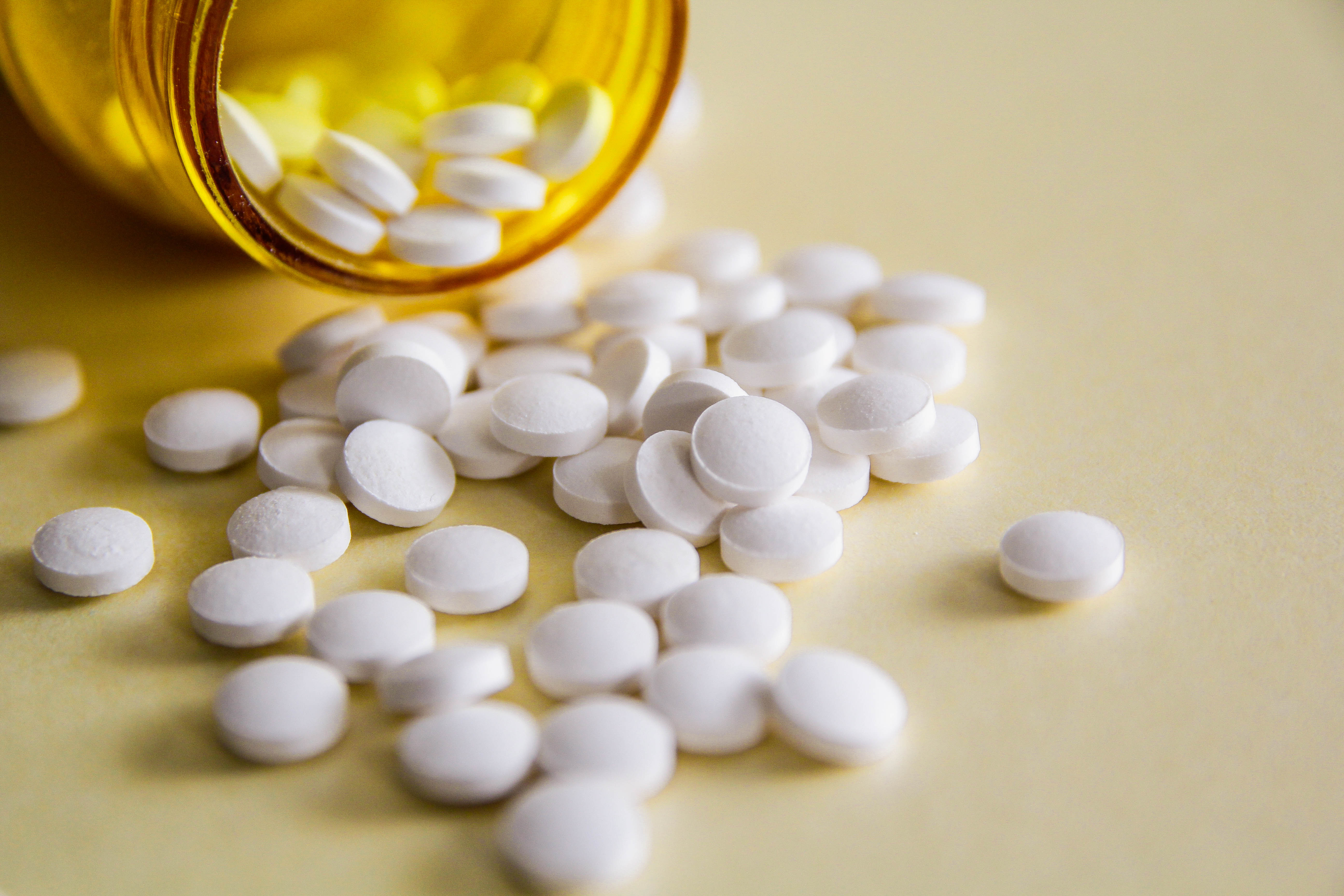 Компаниите зад лекарство с рецепта което наскоро беше одобрено за