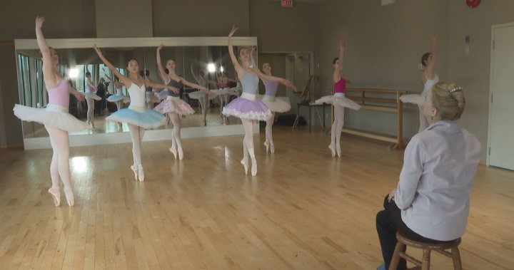 Легендарната канадска балерина Евелин Харт споделя своя опит с младите