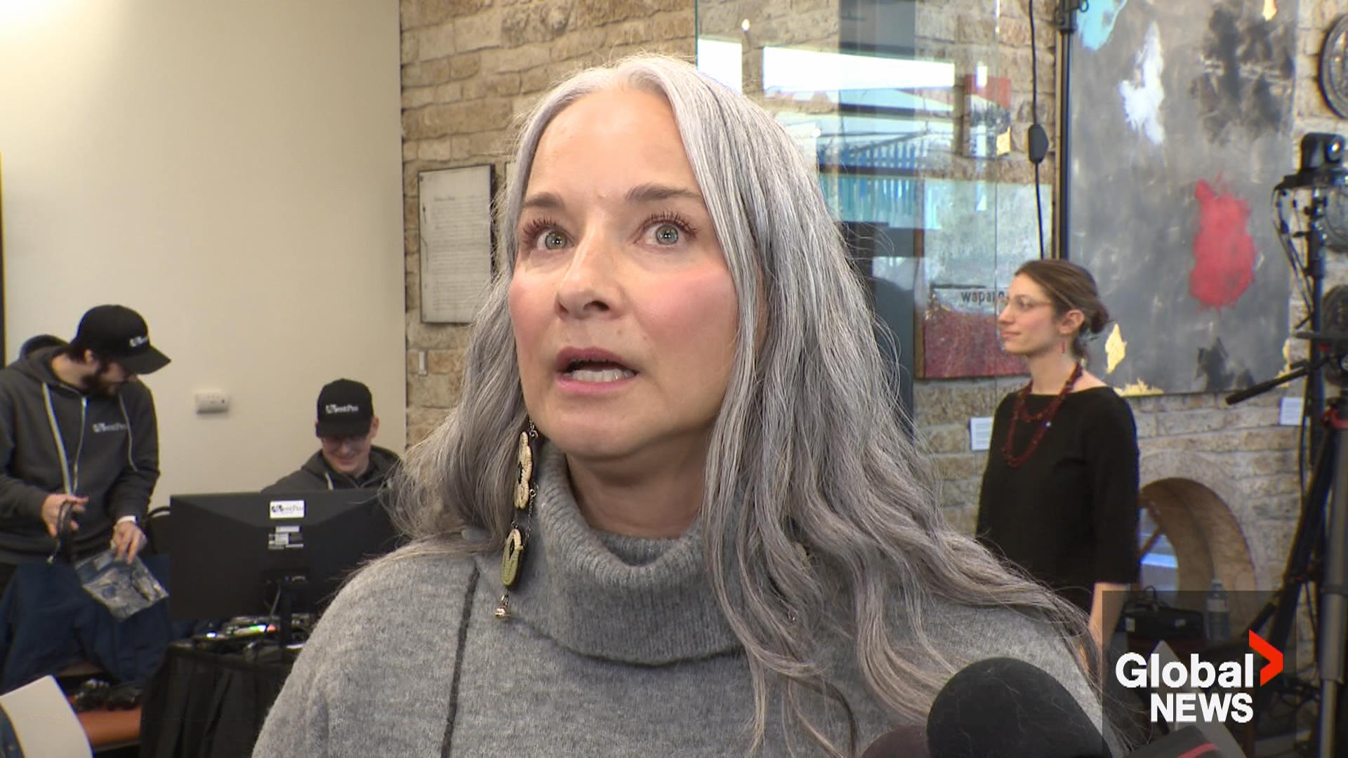 Премиерът Уаб Кинев казва че възнамерява да проведе разговор с