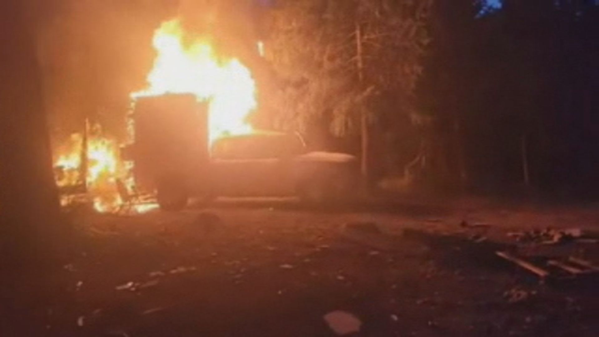 Местна работна група известна с почистването на провинцията на Оканаган