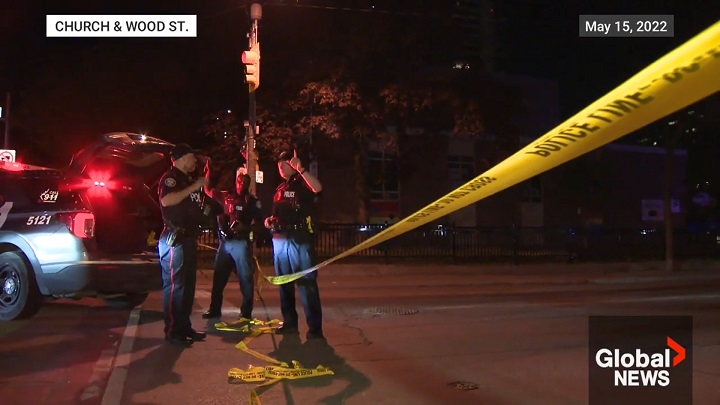 Мъж от Торонто който се представил за таксиметров шофьор се