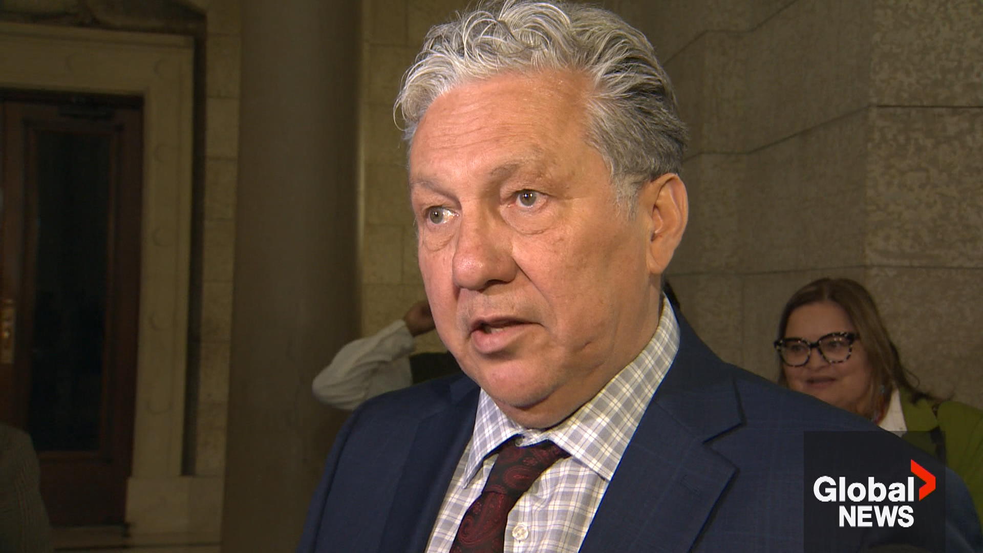 Кандидатите имат малко повече от месец за да подадат предложения