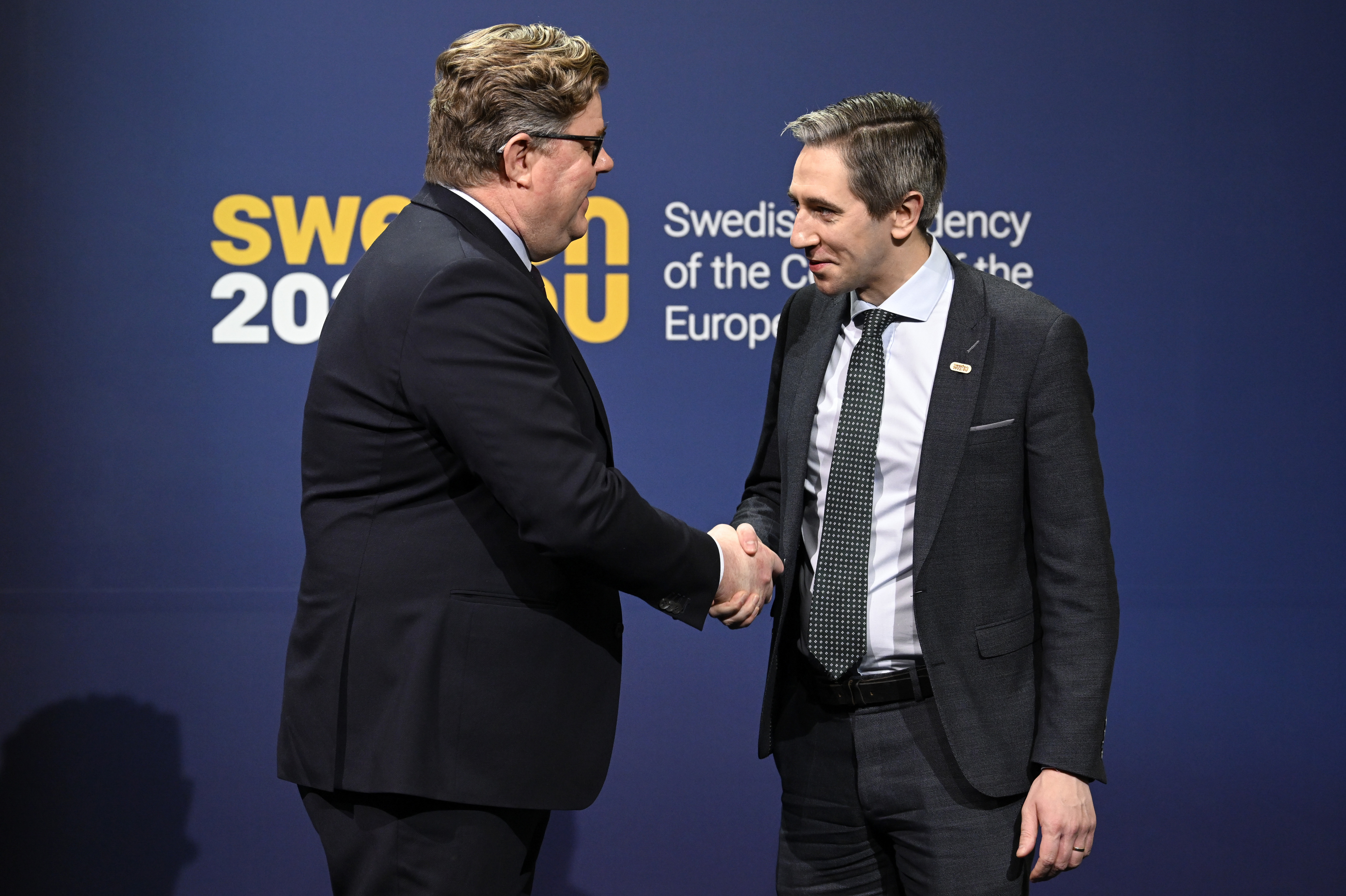 Ирландският Саймън Харис 37 годишен политик известен най вече с това че