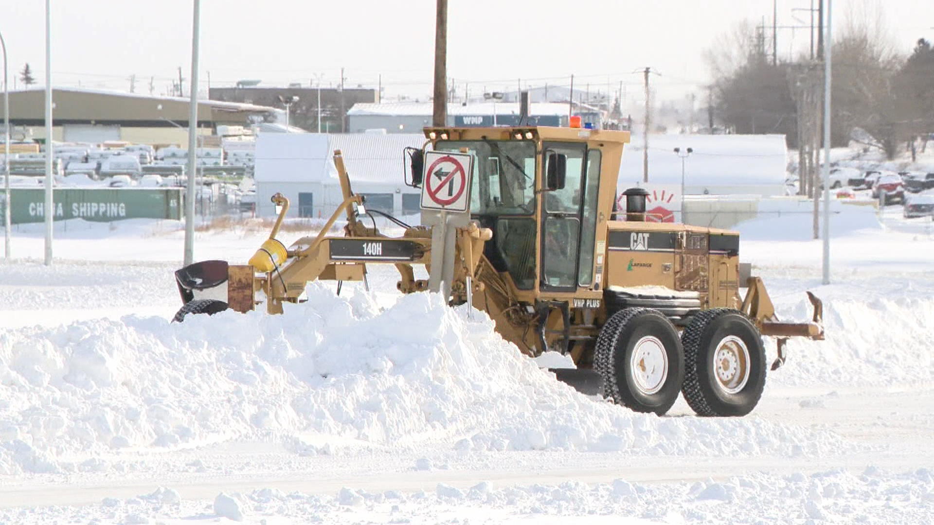 Saskatoon snow-clearing timeline shortened as crews plow through