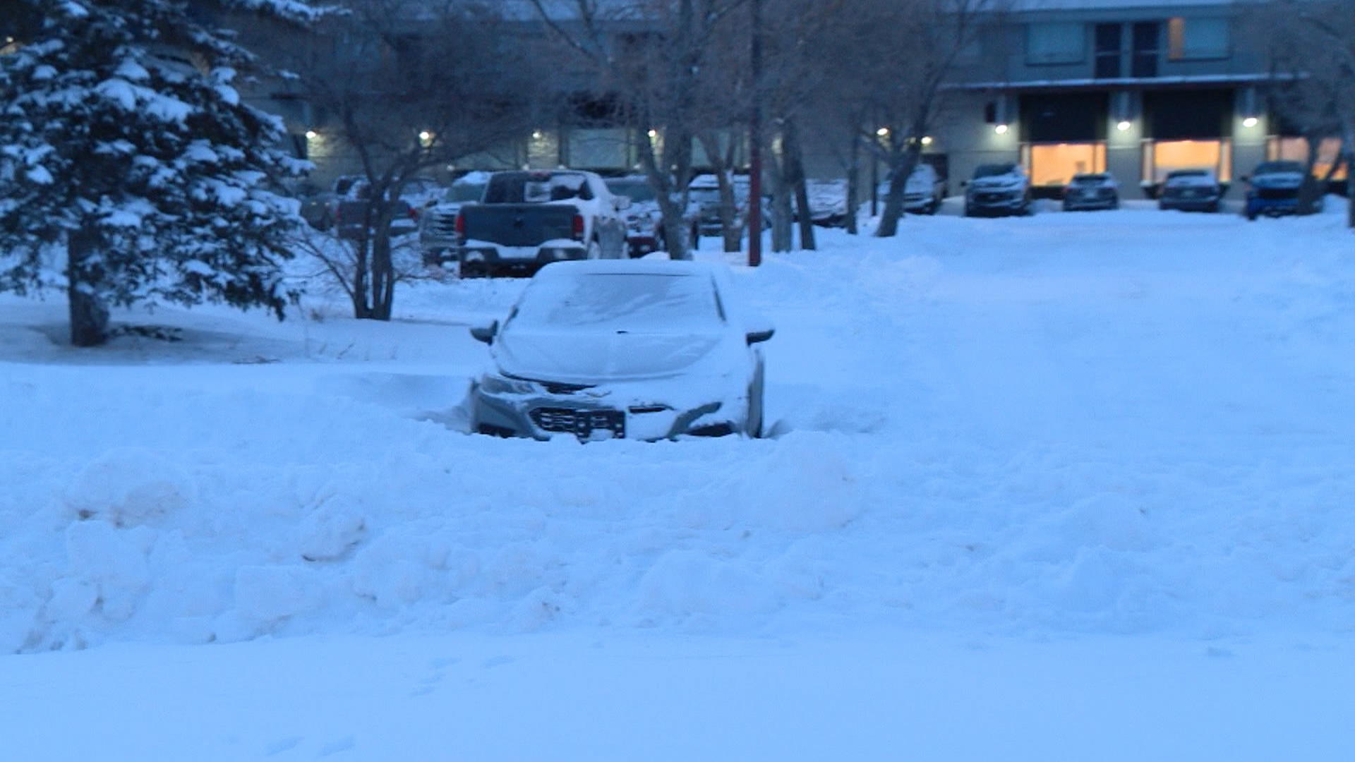 Saskatoon services on hold as city faces a wall of snow