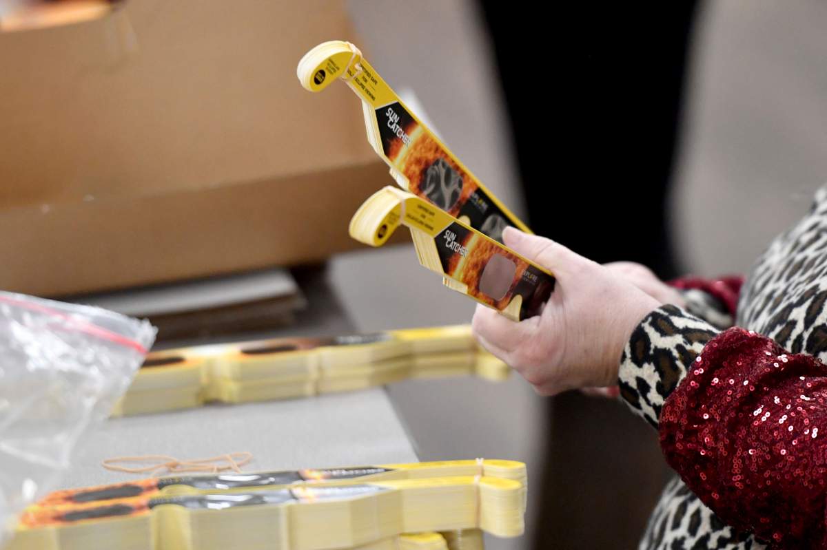 solar eclipse glasses