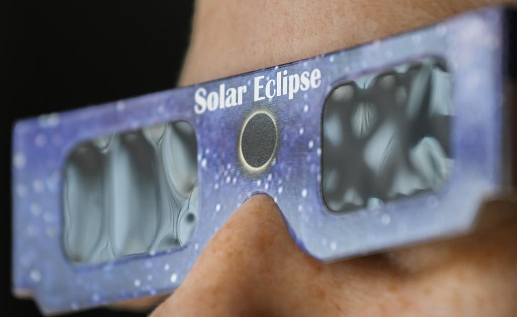 Canadian groups using interactive tools to help those with low vision enjoy eclipse