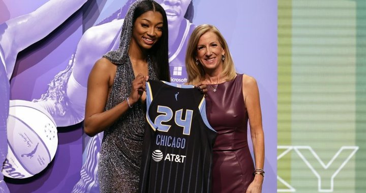 WNBA премества своя предсезонен мач в Едмънтън между Лос Анджелис
