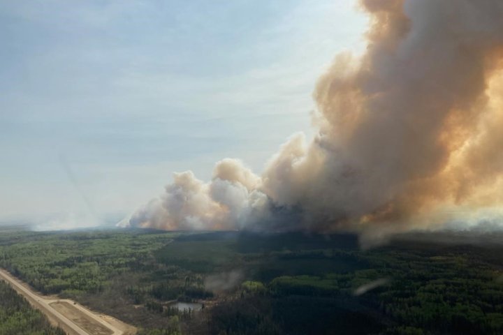 B.C. officials to provide update on wildfire conditions, outlook for season