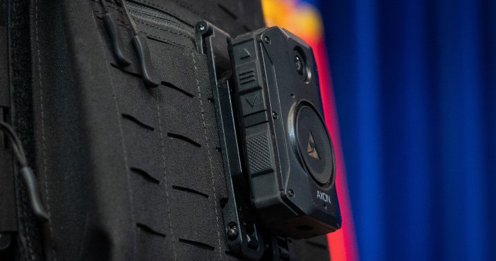 Нова технология, успешна програма за автомобилите съживява полицейското представяне на Хамилтън за камери за тяло