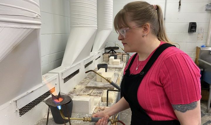 Тази пролет носи нова пролет в стъпките на дизайнера на