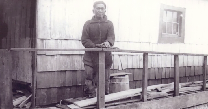 Човек от остров Боуен разкри, че е първият филипински имигрант в Канада