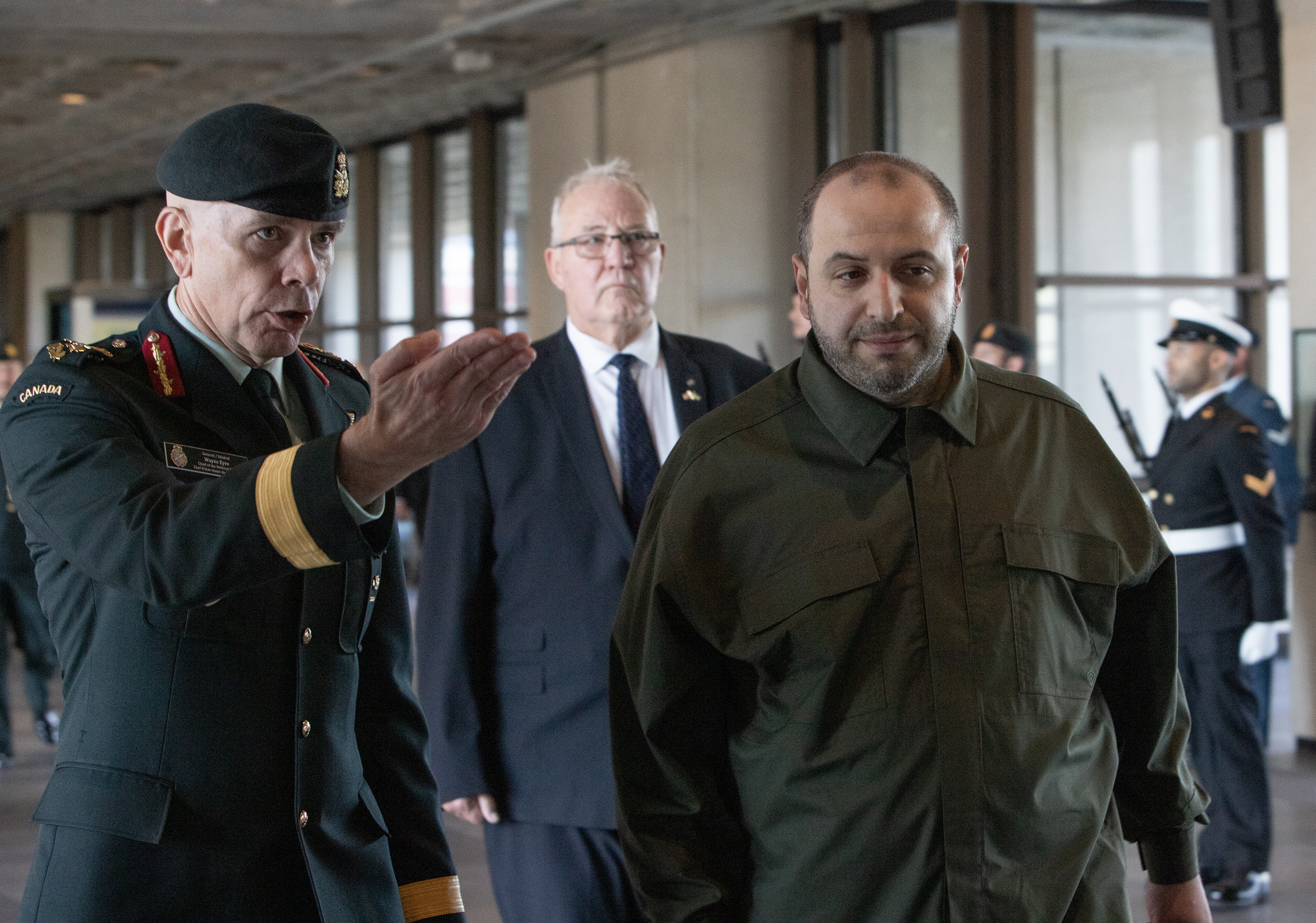 Натискът върху Конгреса на САЩ се засилва да предостави допълнителна