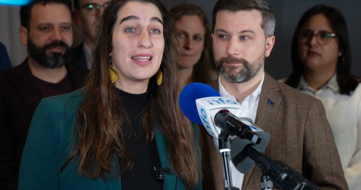 Съпредседателят на Québec Solidaire Емилиз Лесард-Териен се оттегли само пет