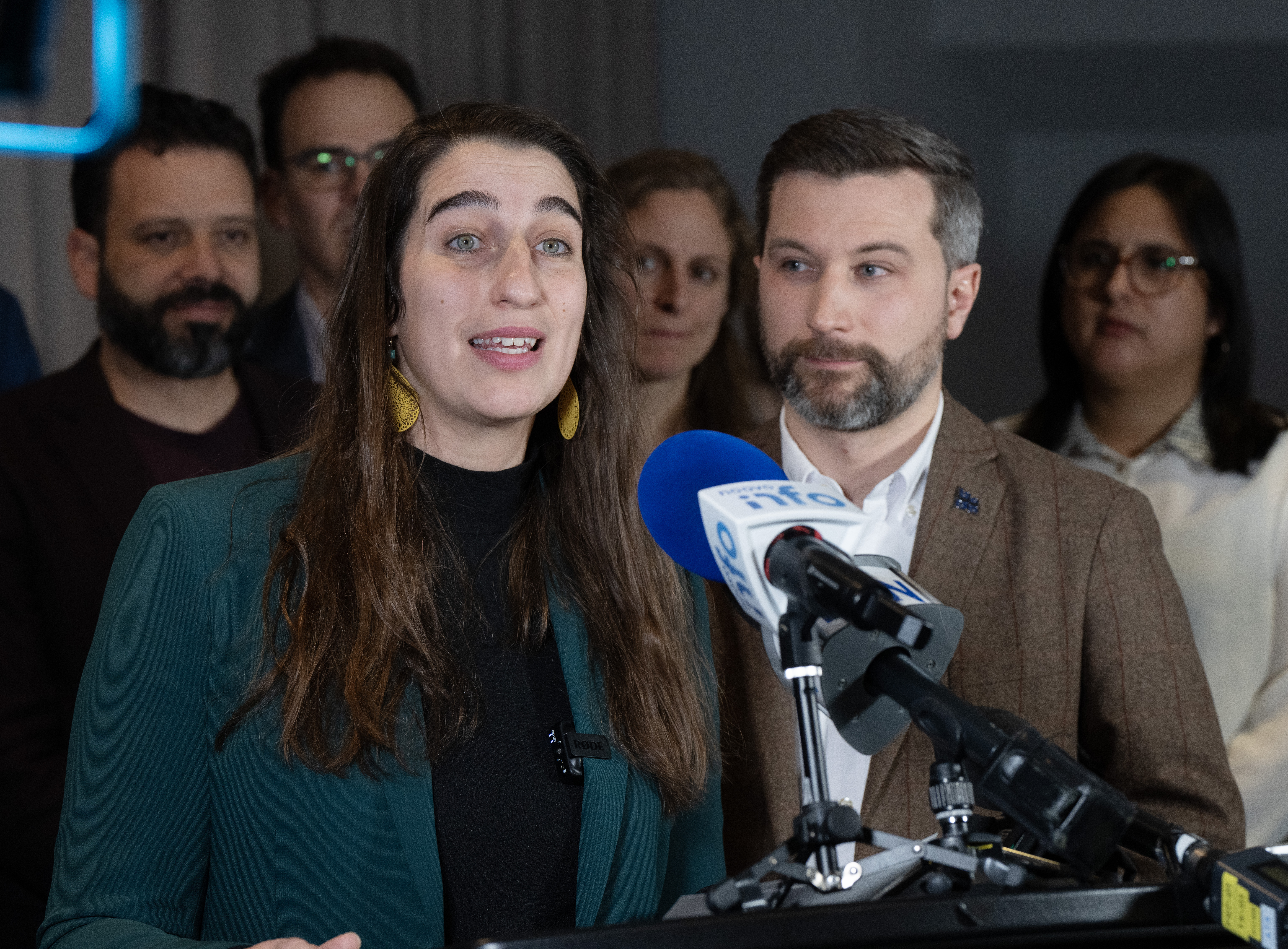Québec solidaire co-spokesperson steps down, citing mental health concerns, issues within party
