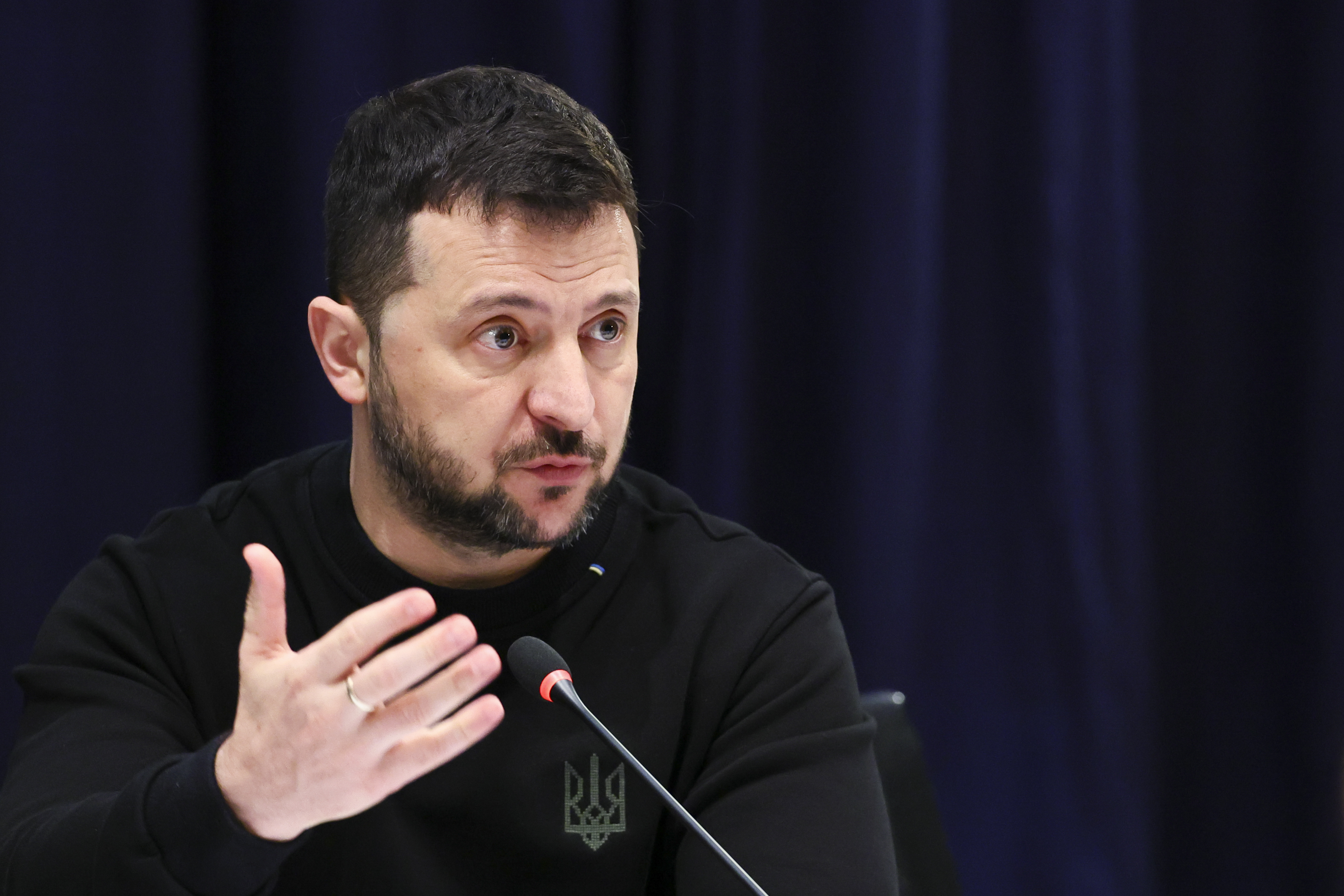 Украинският президент Володимир Зеленски уволни началника на държавната гвардия в