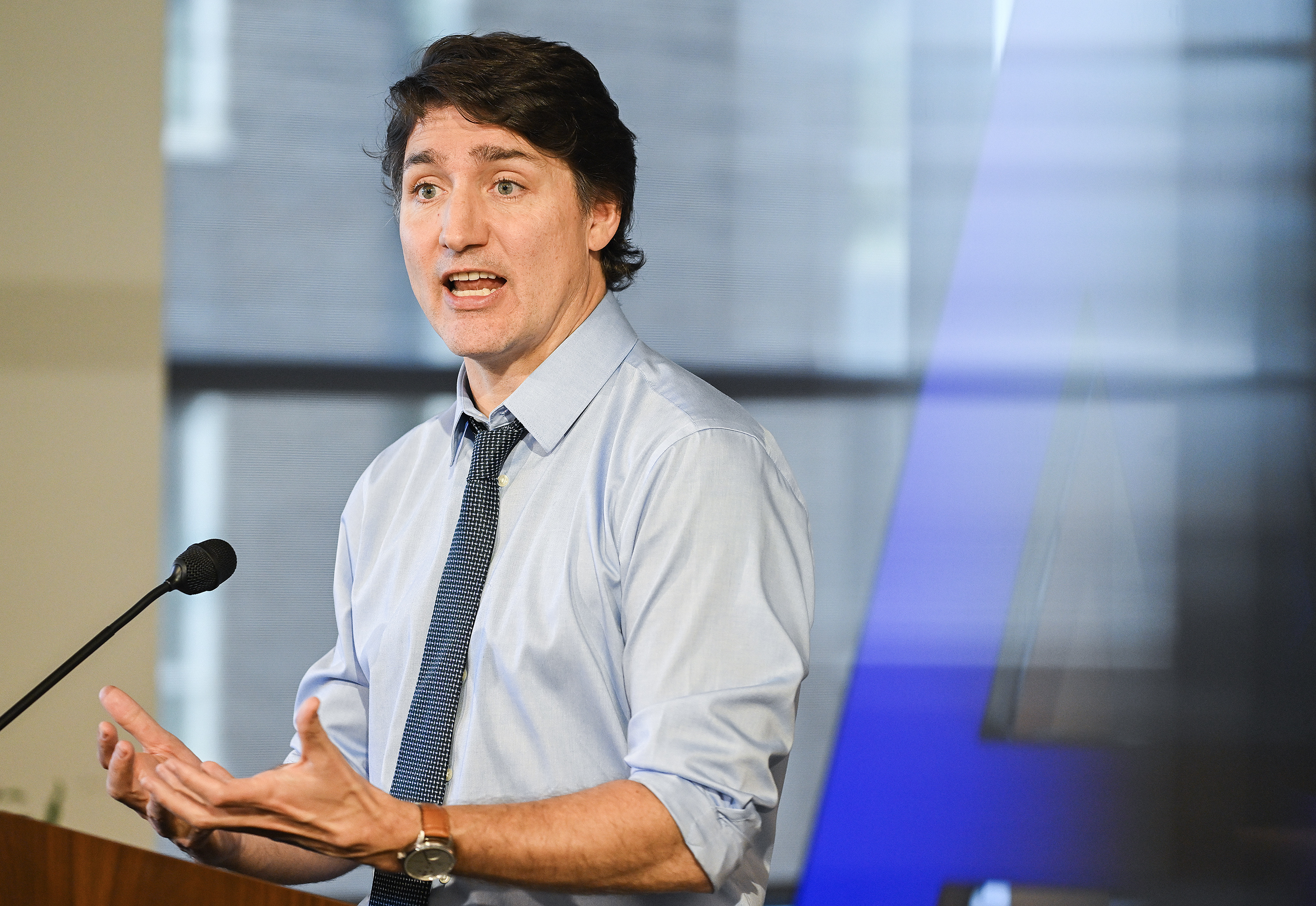 Trudeau announces $2.4B federal investment in AI, tech sector