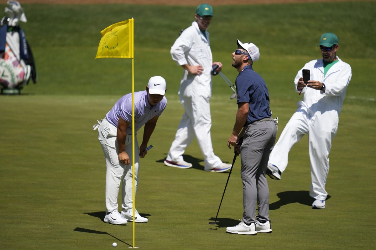 IN PHOTOS Eclipse watchers across North America react with cheers, awe