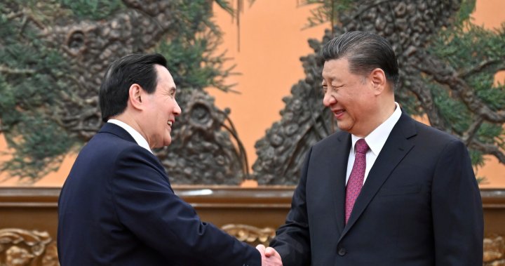 Китайският президент Си Дзинпин казва, че „никаква сила“ не може да спре „обединението“ с Тайван