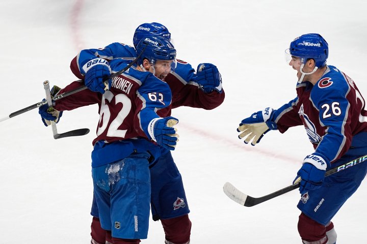 Winnipeg Jets pushed to brink with 3rd straight playoff loss to Avalanche