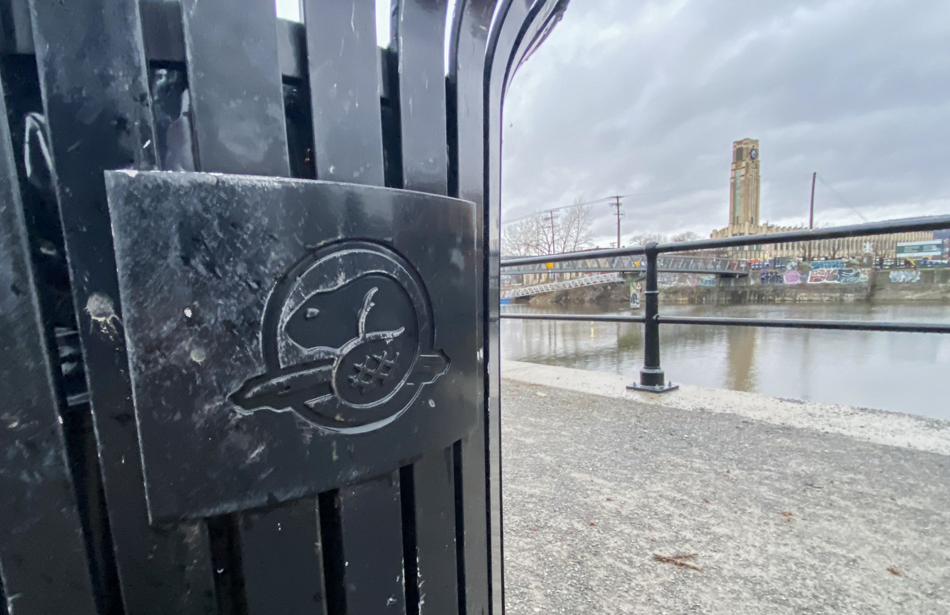 След кратка пауза кофите за боклук ще се върнат в