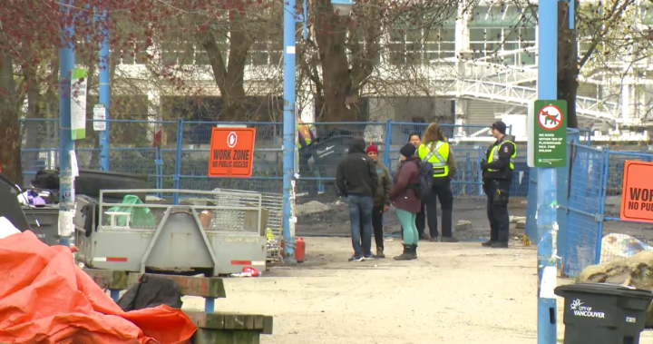Почистването на лагера за бездомни във Ванкувър приключи, ще бъде отворен отново в четвъртък