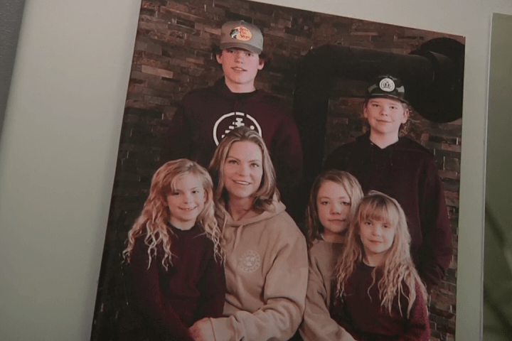 Family of mom and 2 kids killed in B.C. crash says ICBC compensation unfair
