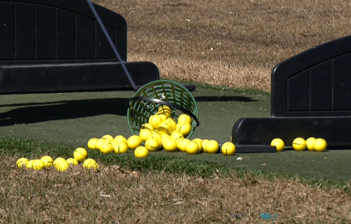 Saskatoon residents can dust off their drivers and work on their swing when the driving ranges Silverwood Golf Course and Holiday Park Golf Course open on Thursday.