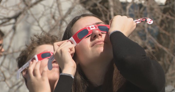 Саскачеван празнува слънчевото затъмнение с парти за разглеждане на научния център