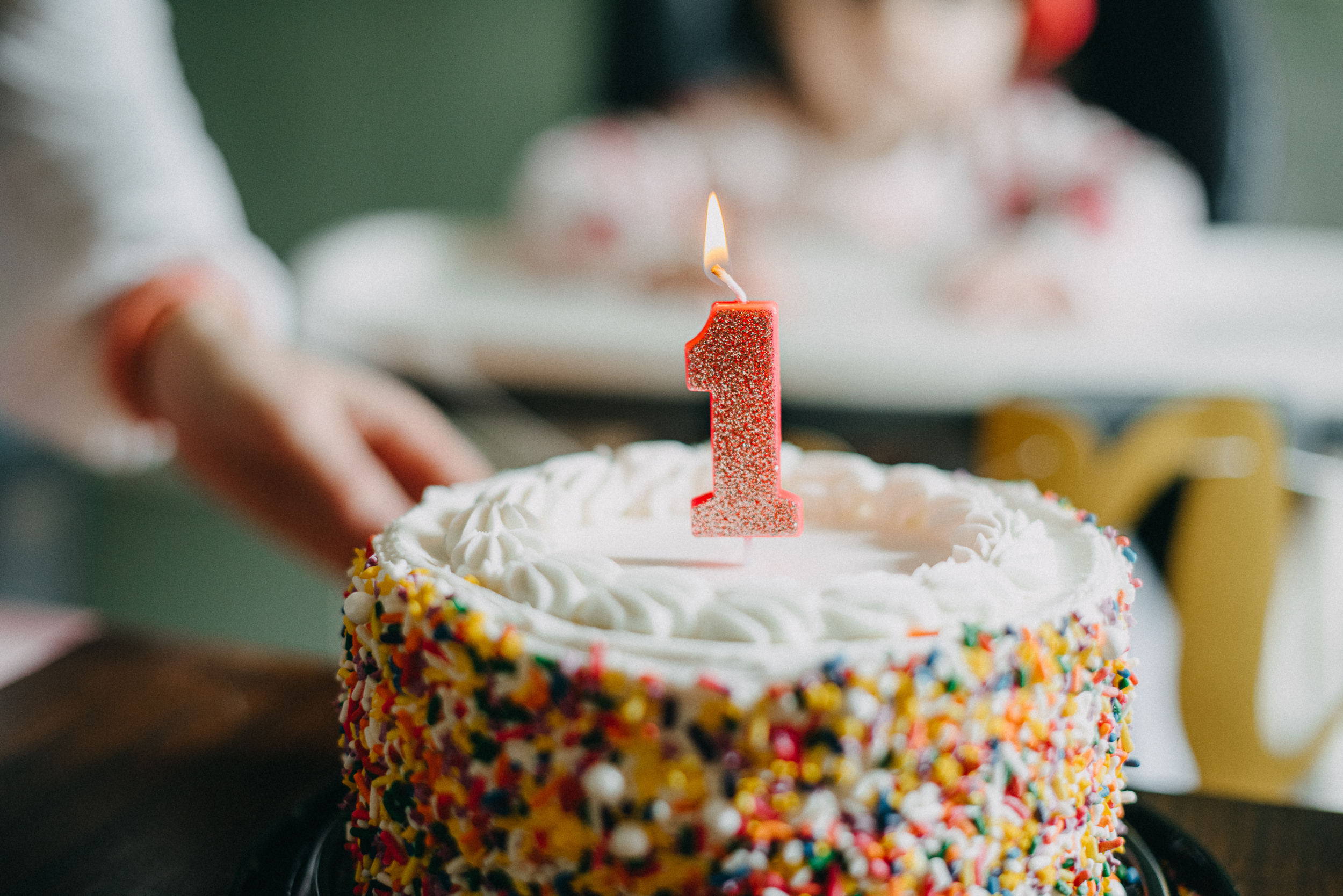 California mom accidentally invites 487 people to child’s 1st birthday