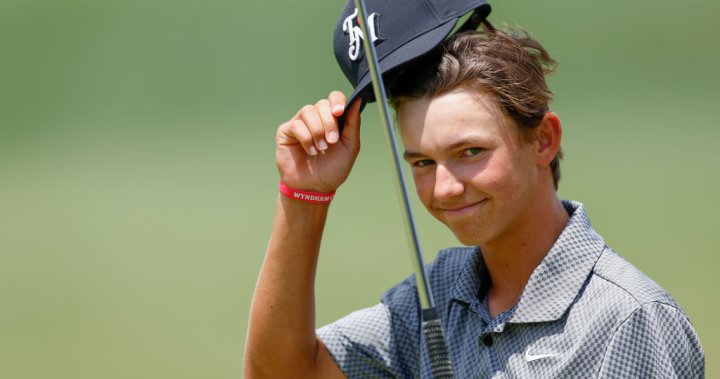 15-годишният Майлс Ръсел е в горещ голф, чупи множество рекорди