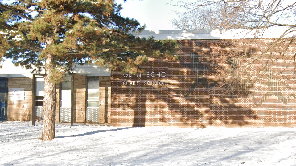 A photo of Glen Echo public school prior to its sale by the HWDSB in March of 2023.