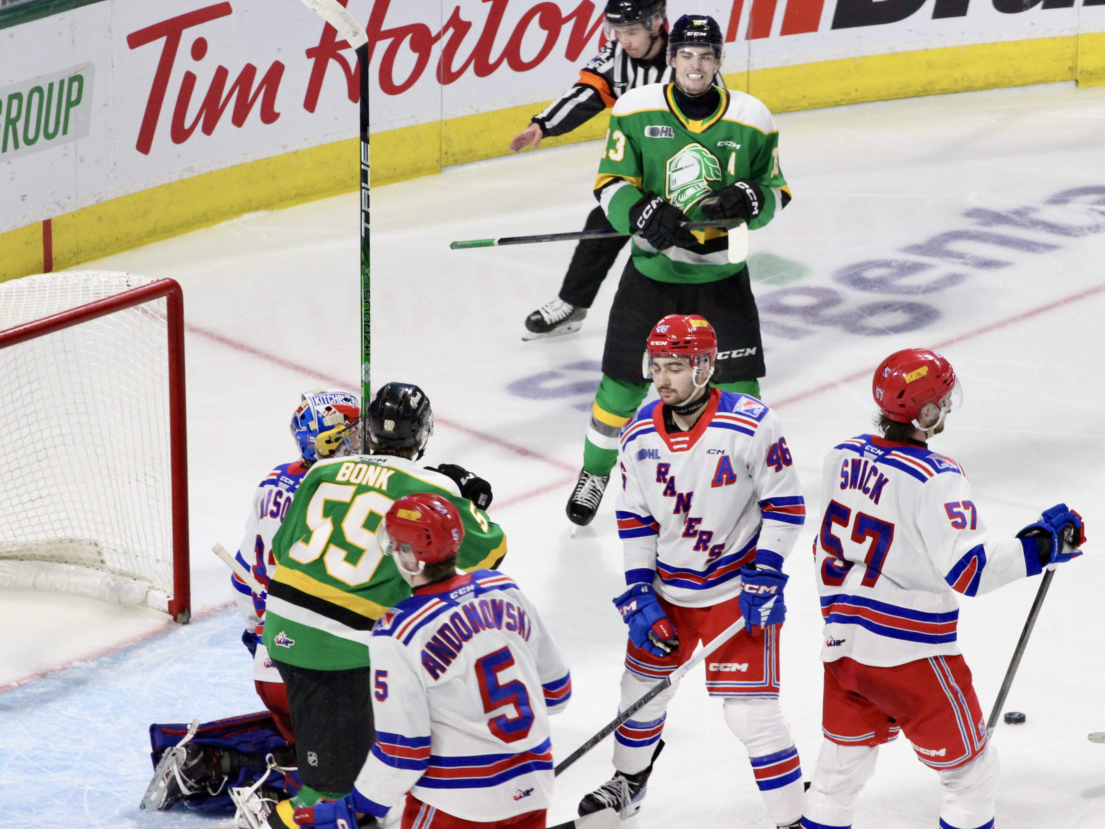 Каспер Халтунен отбеляза веднъж и добави две асистенции когато London