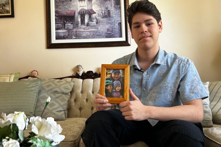 ‘He’s already gone’: Montreal teen turns to writing after father’s death to cancer