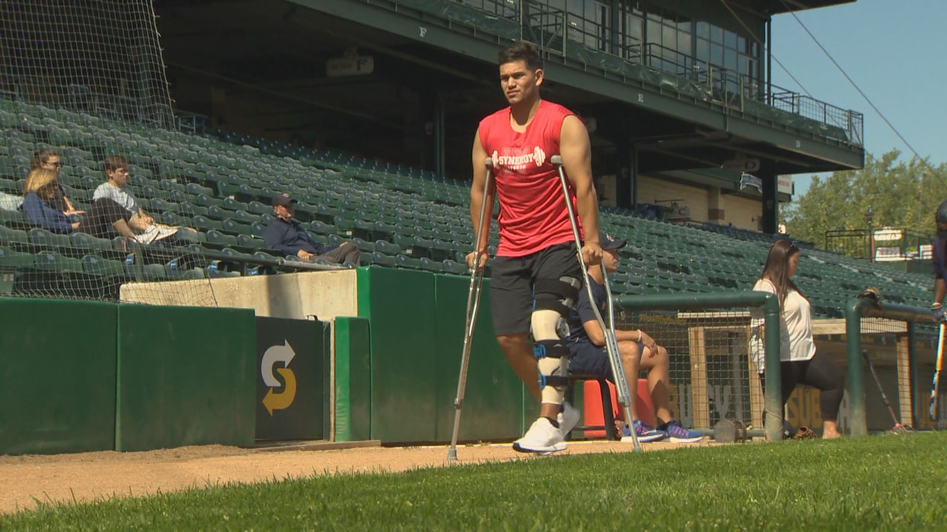 Winnipeg Goldeyes върнаха часовника назад в сряда The Goldeyes подписаха с