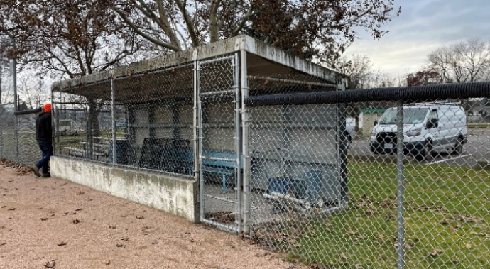 Бейзболен парк в Okanagan получава ръка за помощ от Toronto