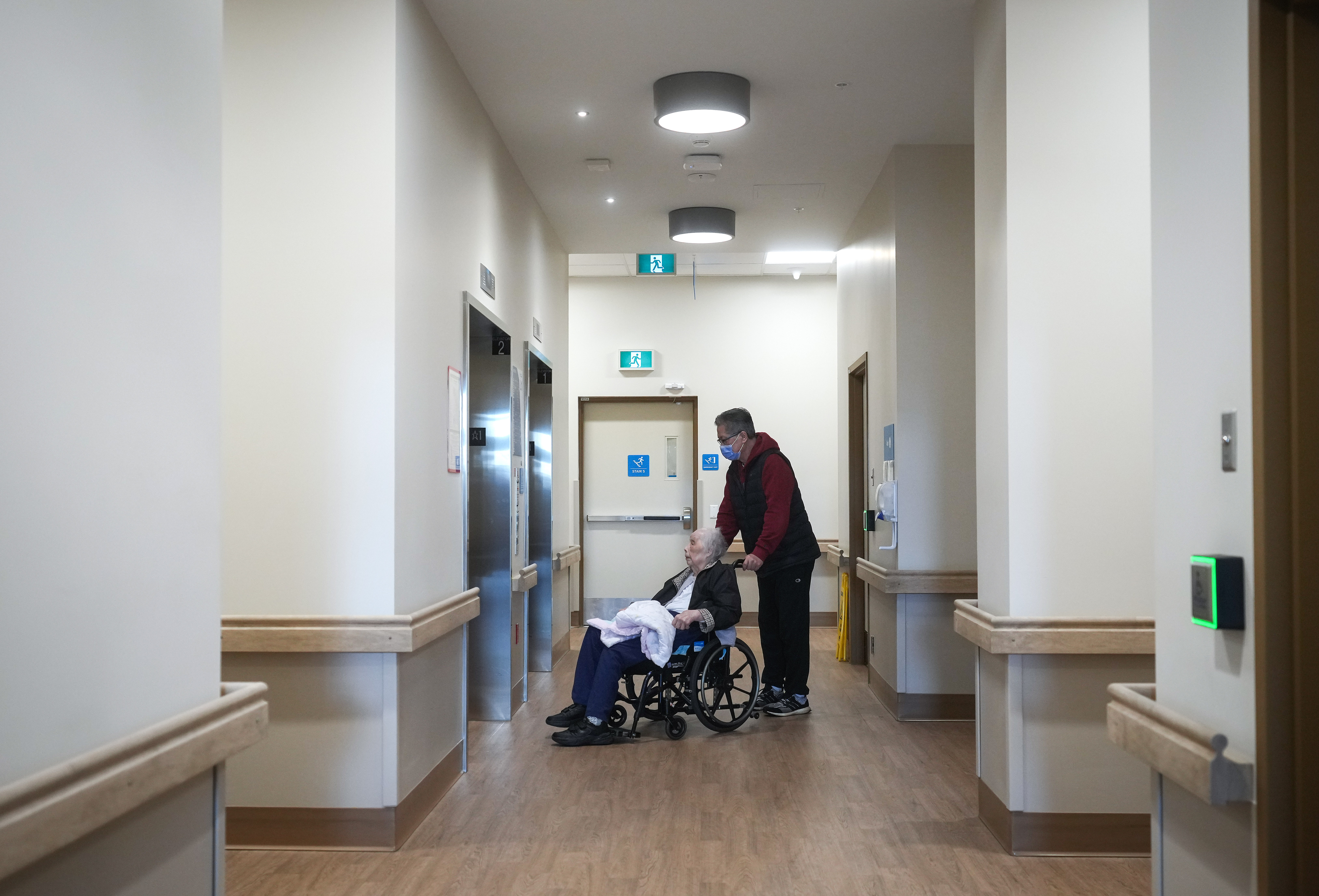 People with drug addictions living in B.C. long-term care homes raises red flags