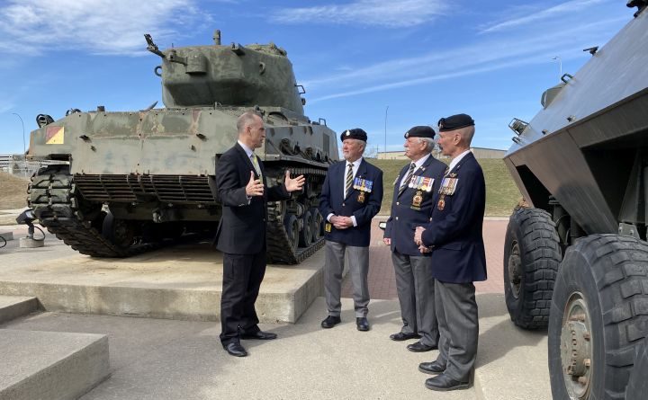 Ветеран от района на Калгари е развълнуван от нова почит