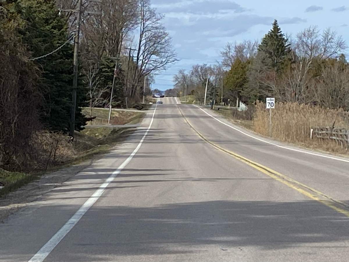 Serious collision involving motorcycle kills 1 in King, Ont. - image