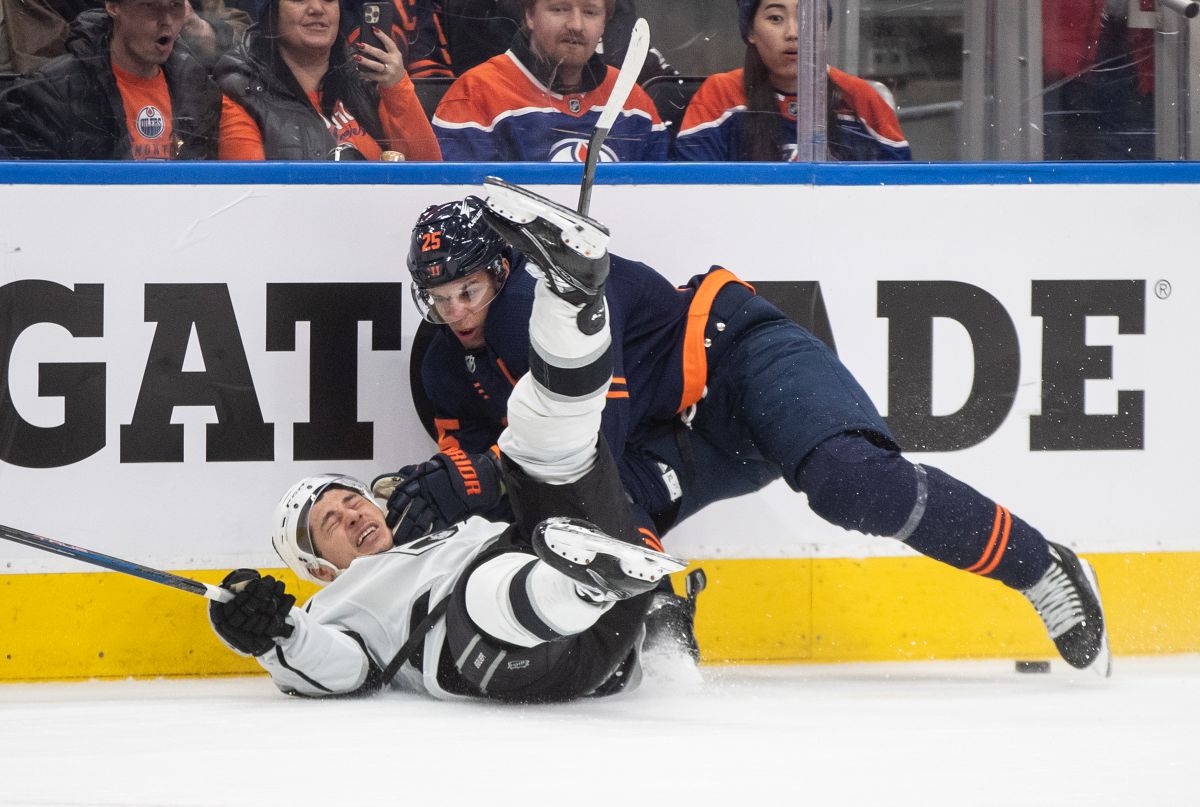 Едва късно в четвъртък вечерта в последната вечер от редовния