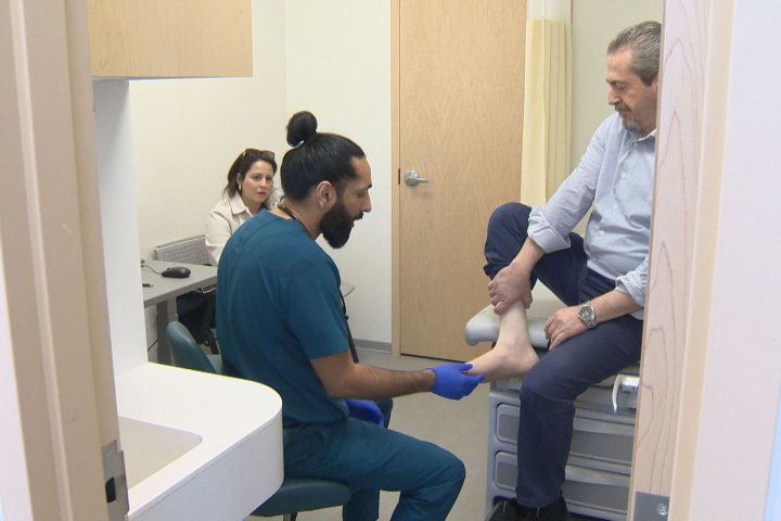 ‘A medical desert’: Much-needed clinic opens in Montreal neighbourhood