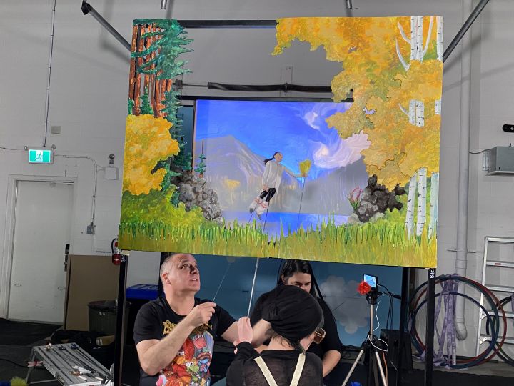New Calgary puppet show encourages kids to find ‘magic moments’ in nature